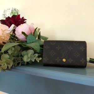 Louis Vuitton LV Wallet Portefeiulle Tresor Brown Monogram